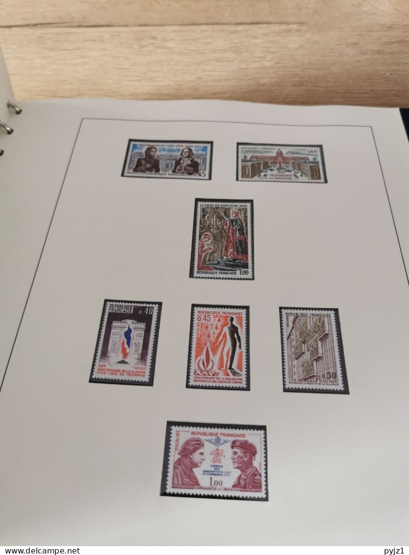 France 1960-1977 complete MNH in SAFE