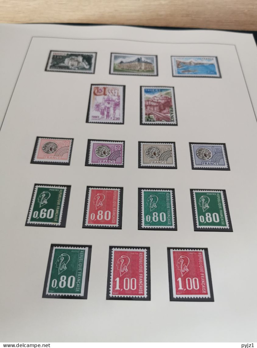 France 1960-1977 complete MNH in SAFE