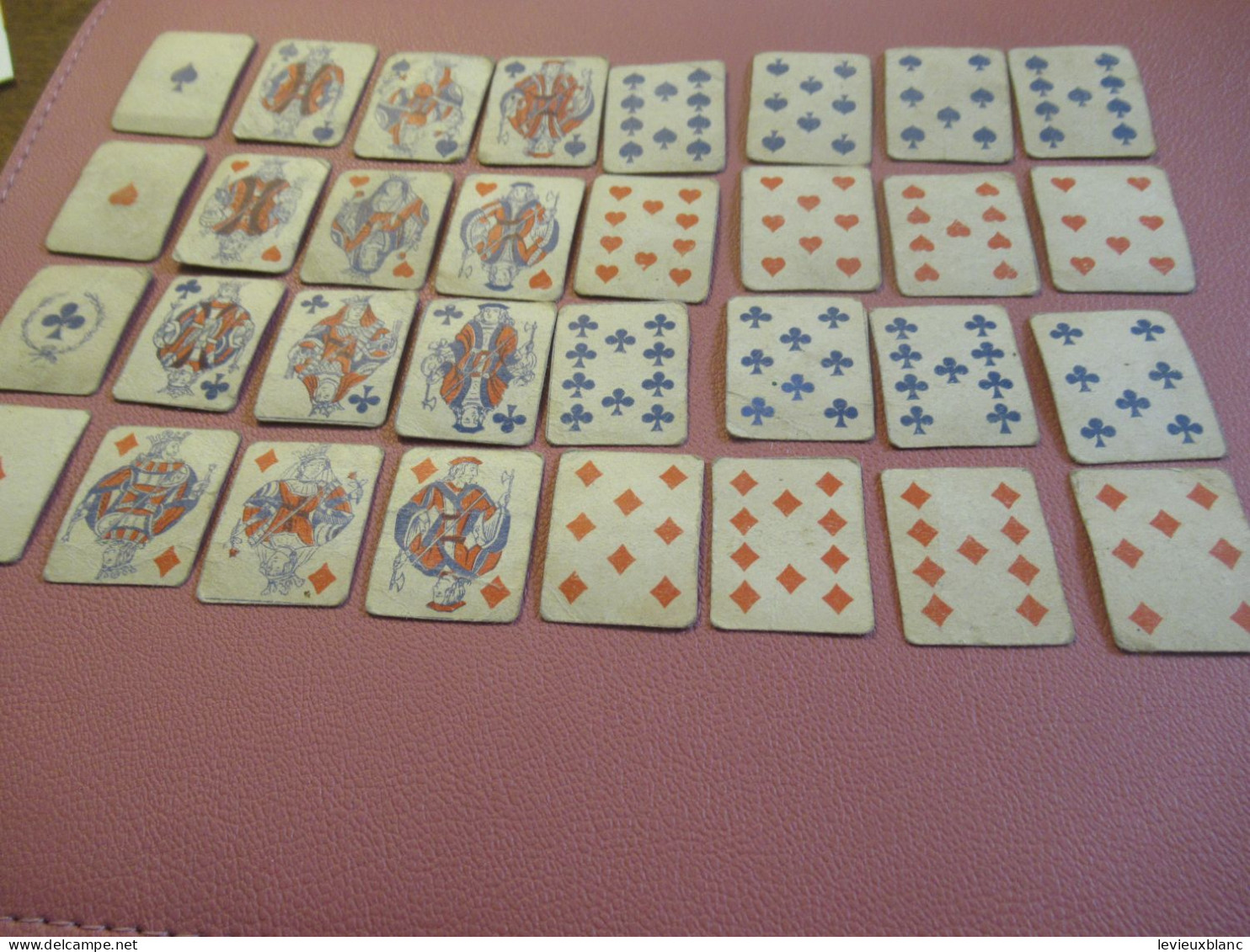 Jeux Ancien De 32 Cartes à Jouer Mini  / Usagé Mais Complet  / Sans étui  /Vers 1920-1950            CAJ33 - Carte Da Gioco