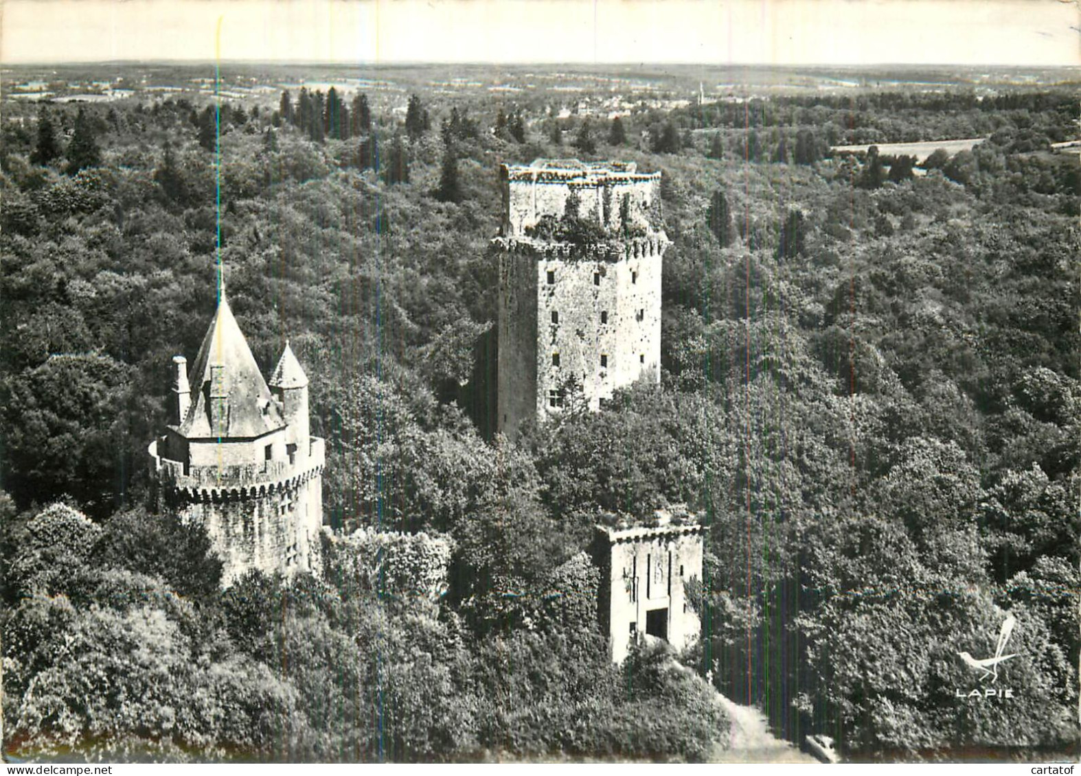 En Avion Au Dessus De ELVEN . Ruines Féodales - Elven