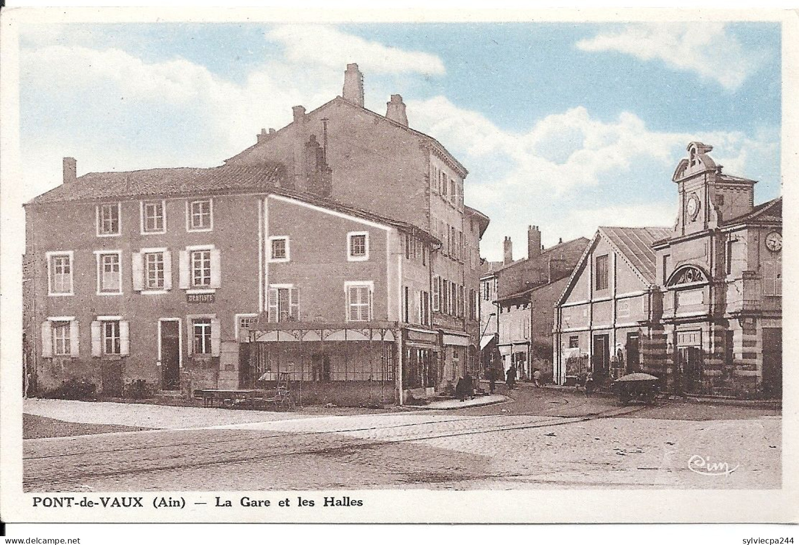 CPA 01 PONT DE VAUX - LA GARE ET LES HALLES - Pont-de-Vaux