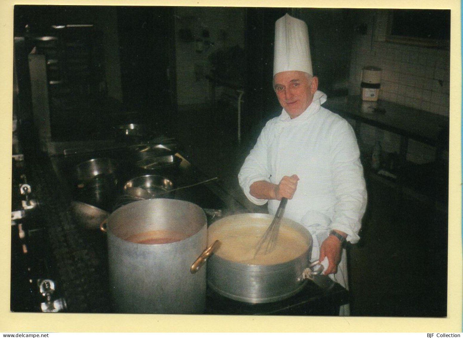 Maurice COMBROUSE Chef Cuisinier Au Lycée Polyvalent Des Jacobins à Bauvais (60) (Gérard GABORIT) N° 8 - MUTH - 300 Ex - Sonstige & Ohne Zuordnung