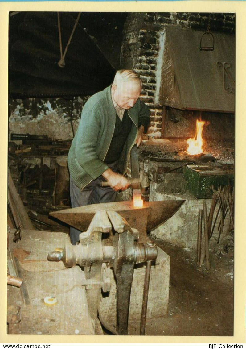 Lucien DEROLLEZ Forgeron Fabrique Une Penture / Blangy-sur-Ternoise (62) (Francis LEROUX) N° 14 - MUTH - 300 Ex - Artisanat