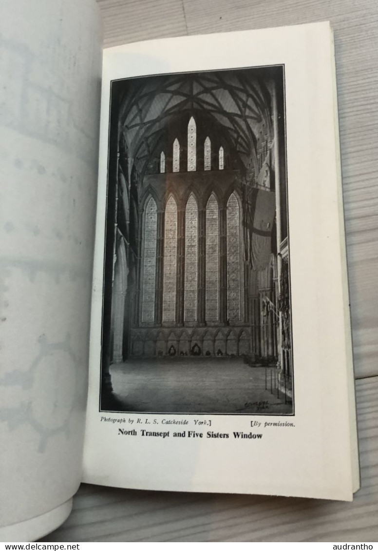 THE STORY OF YORK MINSTER  By F. Harrison 1961 Réédition De 1925 - Europa