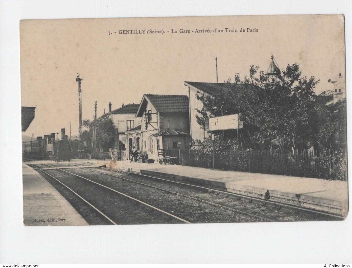 AJC - Gentilly - La Gare - Arrivée D'un Train De Paris - Gentilly