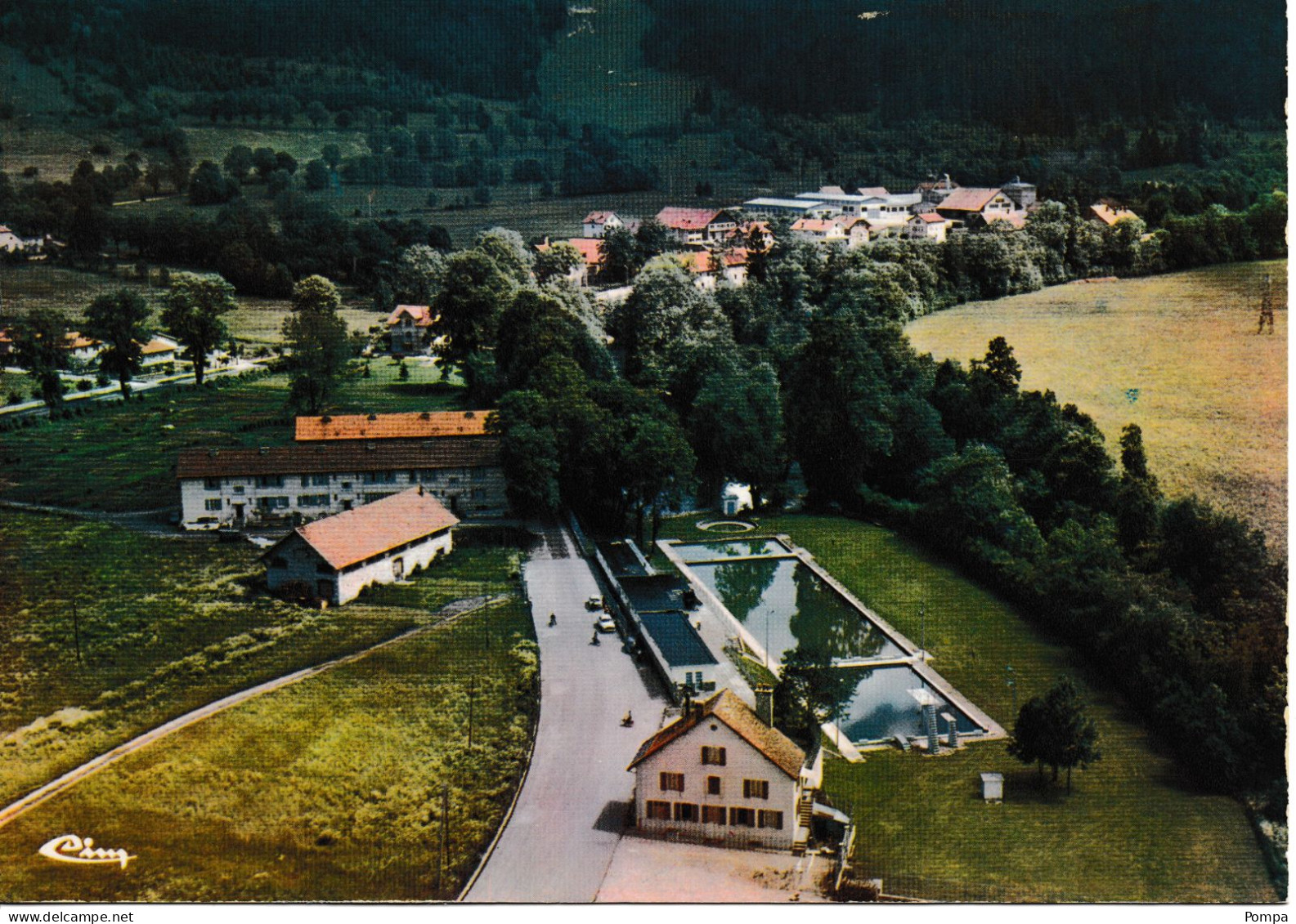 Pontarlier - Vue Aérienne La Piscine - Pontarlier