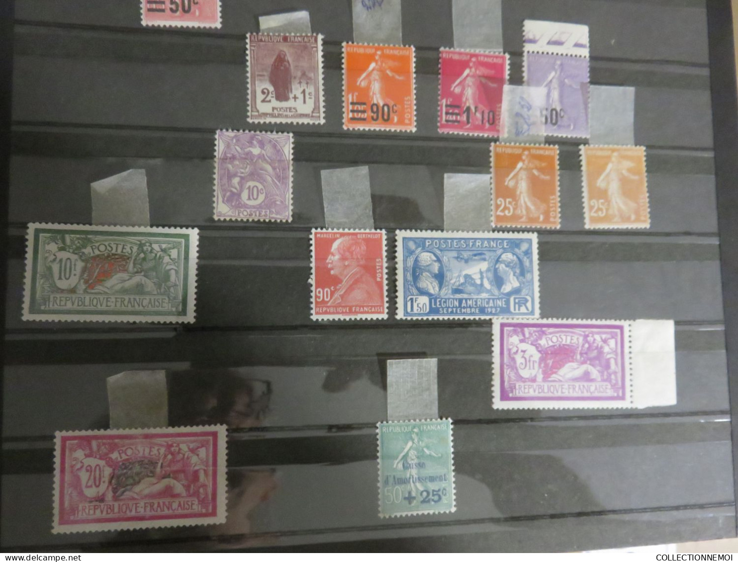 lot de france ,, TIMBRES NEUFS ,,et oblitérés, avec et sans charniére ,,c'est vendue comme c'est ,tout est photographié