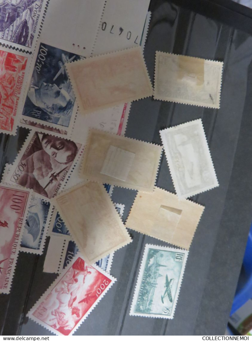 lot de france ,, TIMBRES NEUFS ,,et oblitérés, avec et sans charniére ,,c'est vendue comme c'est ,tout est photographié