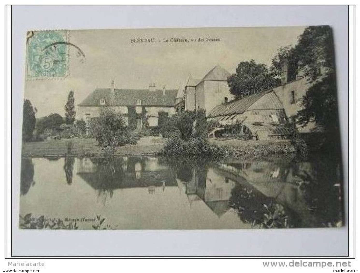 LM6     Bléneau  Le  Chateau Vu Des Fossés - Bleneau