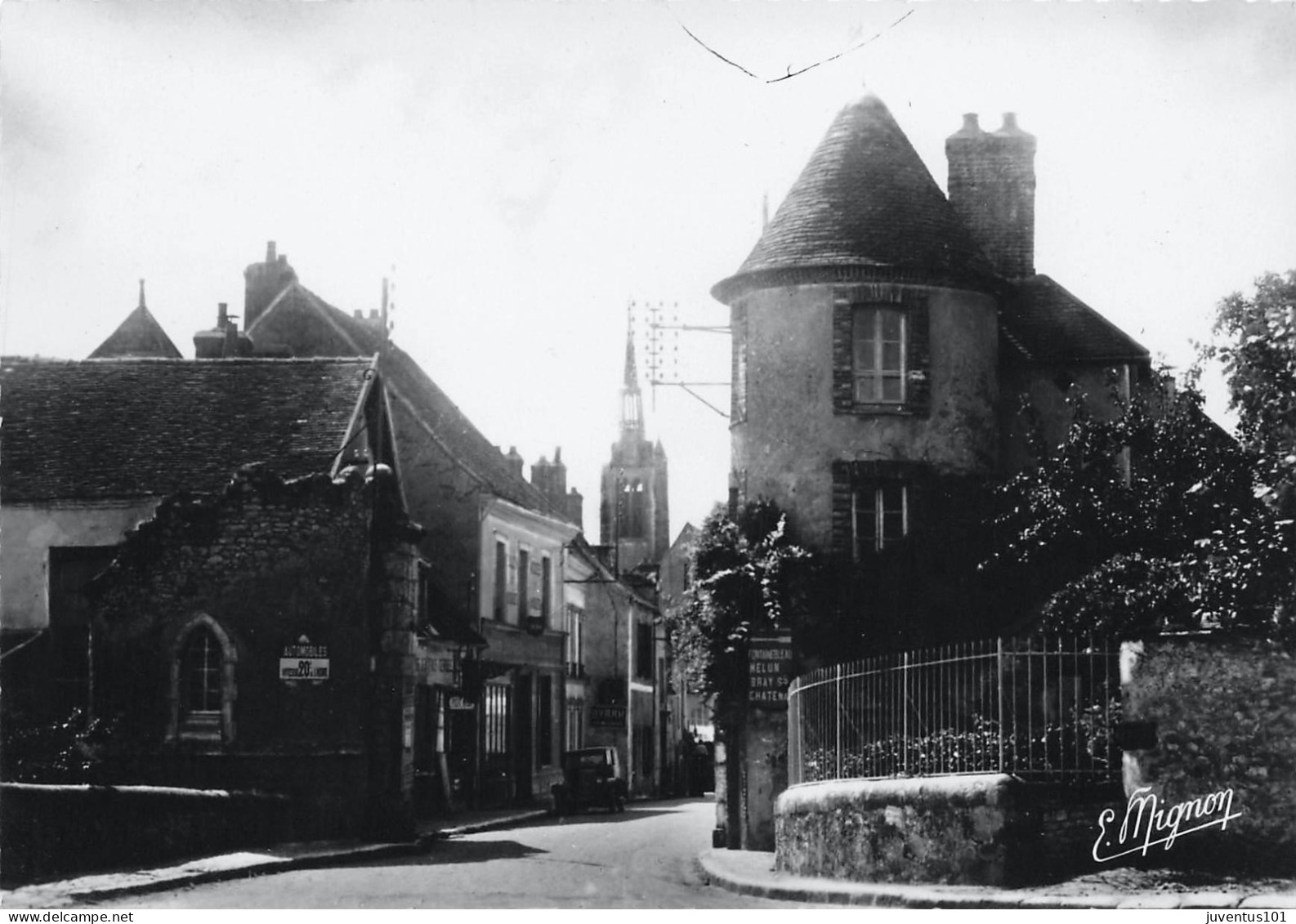 CPSM Donnemarie En Montois-La Porte De Provins   L2770 - Donnemarie Dontilly