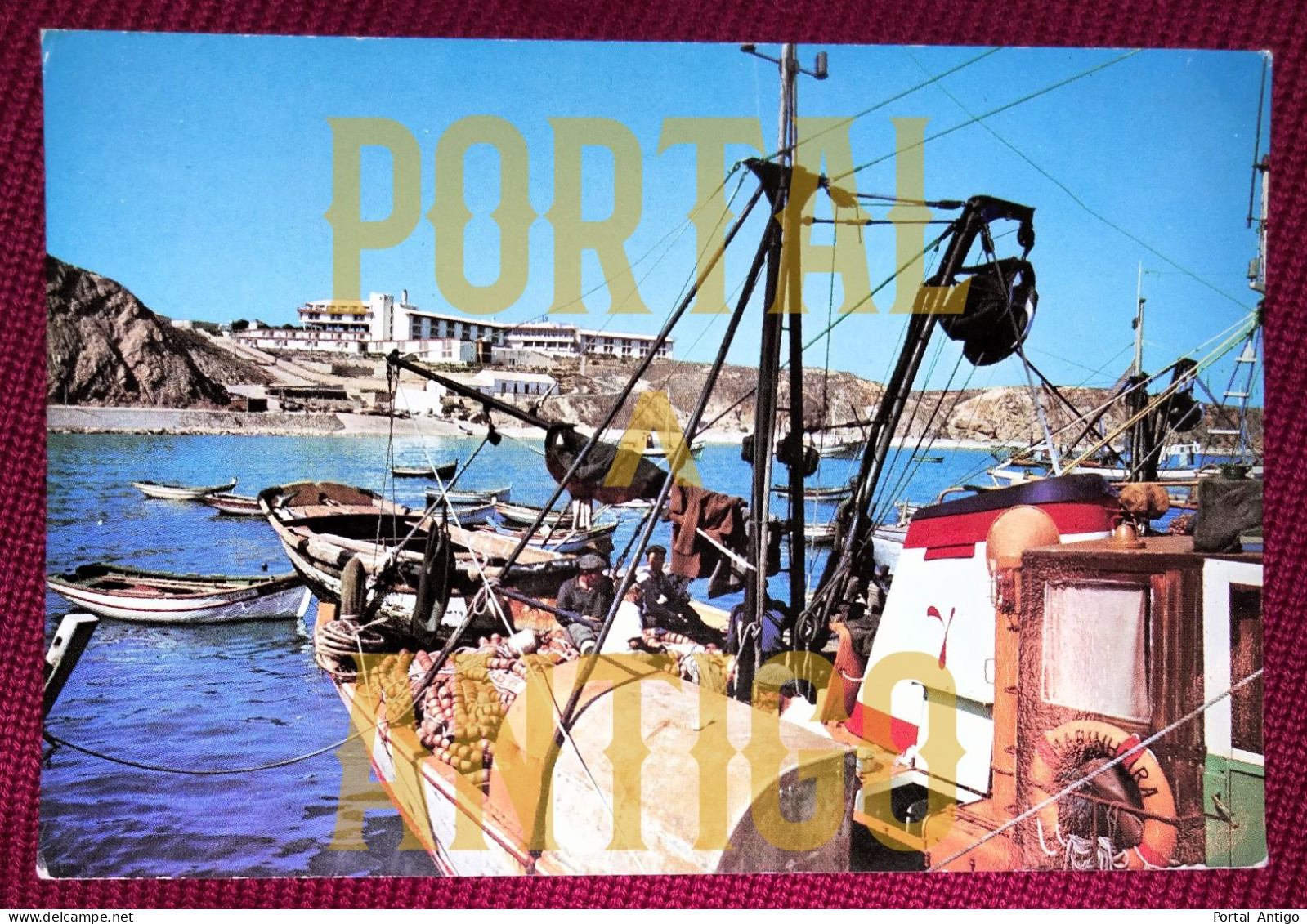 SAGRES * HOTEL BALEEIRA * BARCOS PESCA * PESCADORES * PRAIA * VILA DO BISPO * FARO * ALGARVE * PORTUGAL (2 SCANS) - Faro