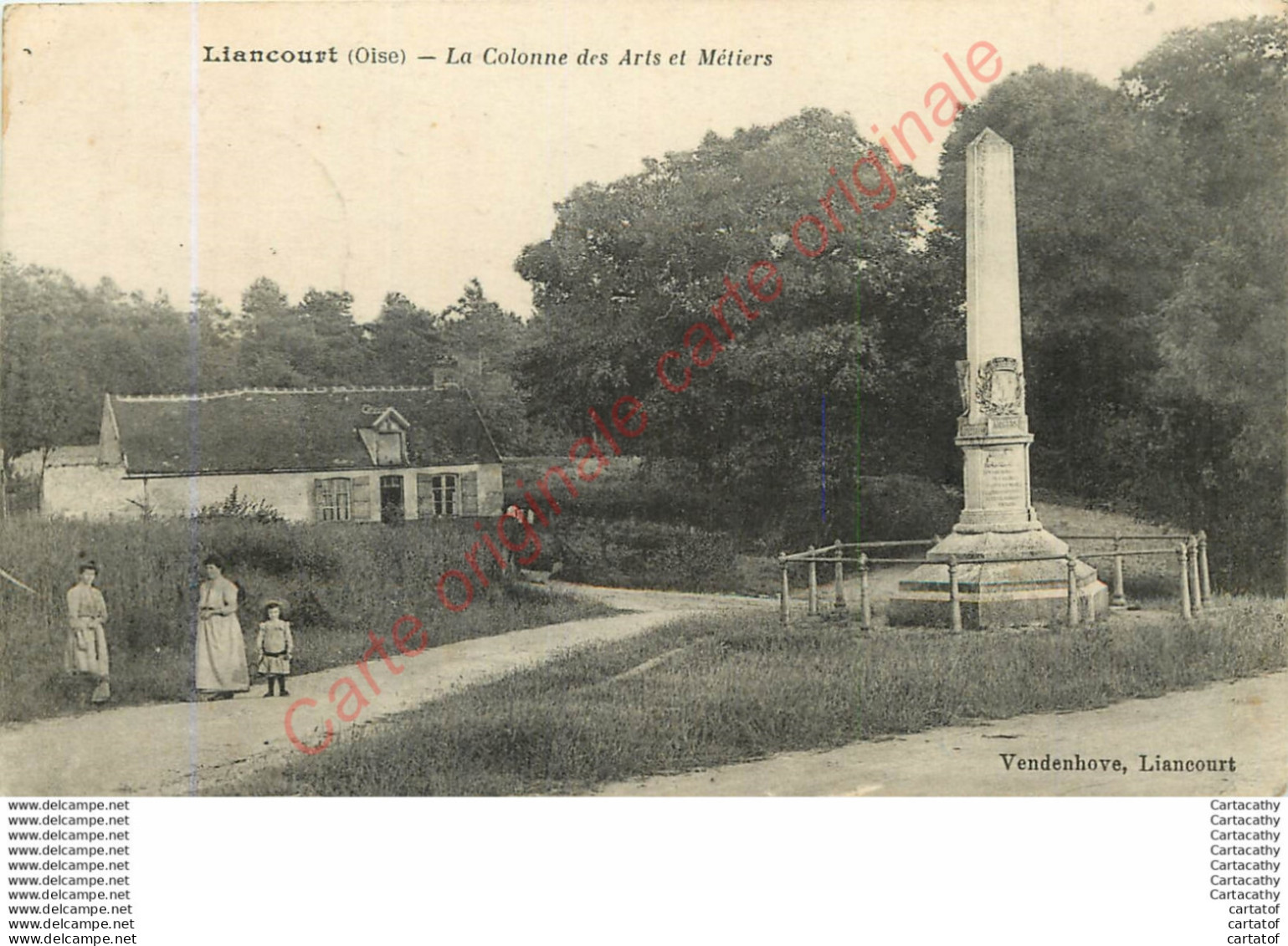 60.  LIANCOURT .  La Colonne Des Arts Et Métiers . - Liancourt