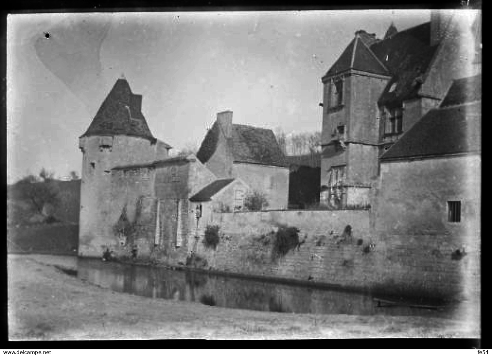 ° 89 ° YONNE ° LICHERES SUR YONNE - Château De Faulin ° 8 Plaques De Verre Négatives  6.5 X 9 ° - Diapositivas De Vidrio