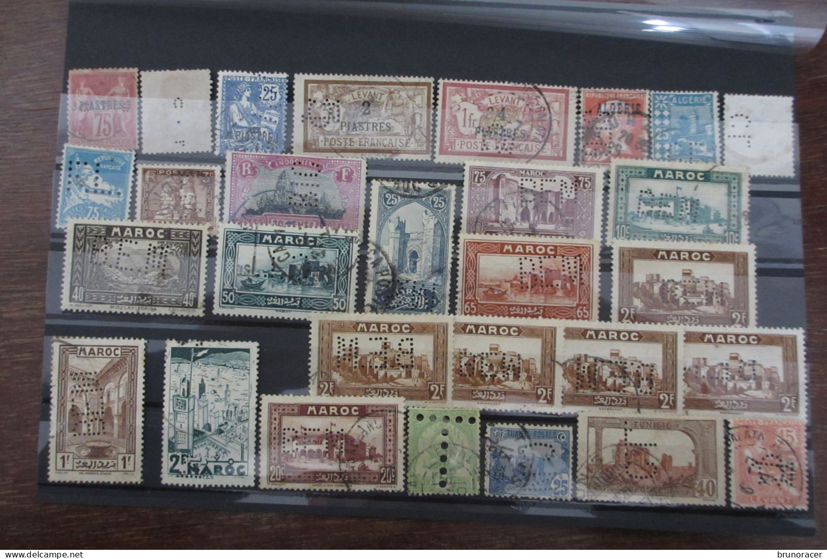 LOT COLONIES + MONACO/SAARE 83 TIMBRES PERFORES OBLITERES + 7 LETTRES AVEC TIMBRES PERFORES DU MAROC VOIR SCANS - Other & Unclassified