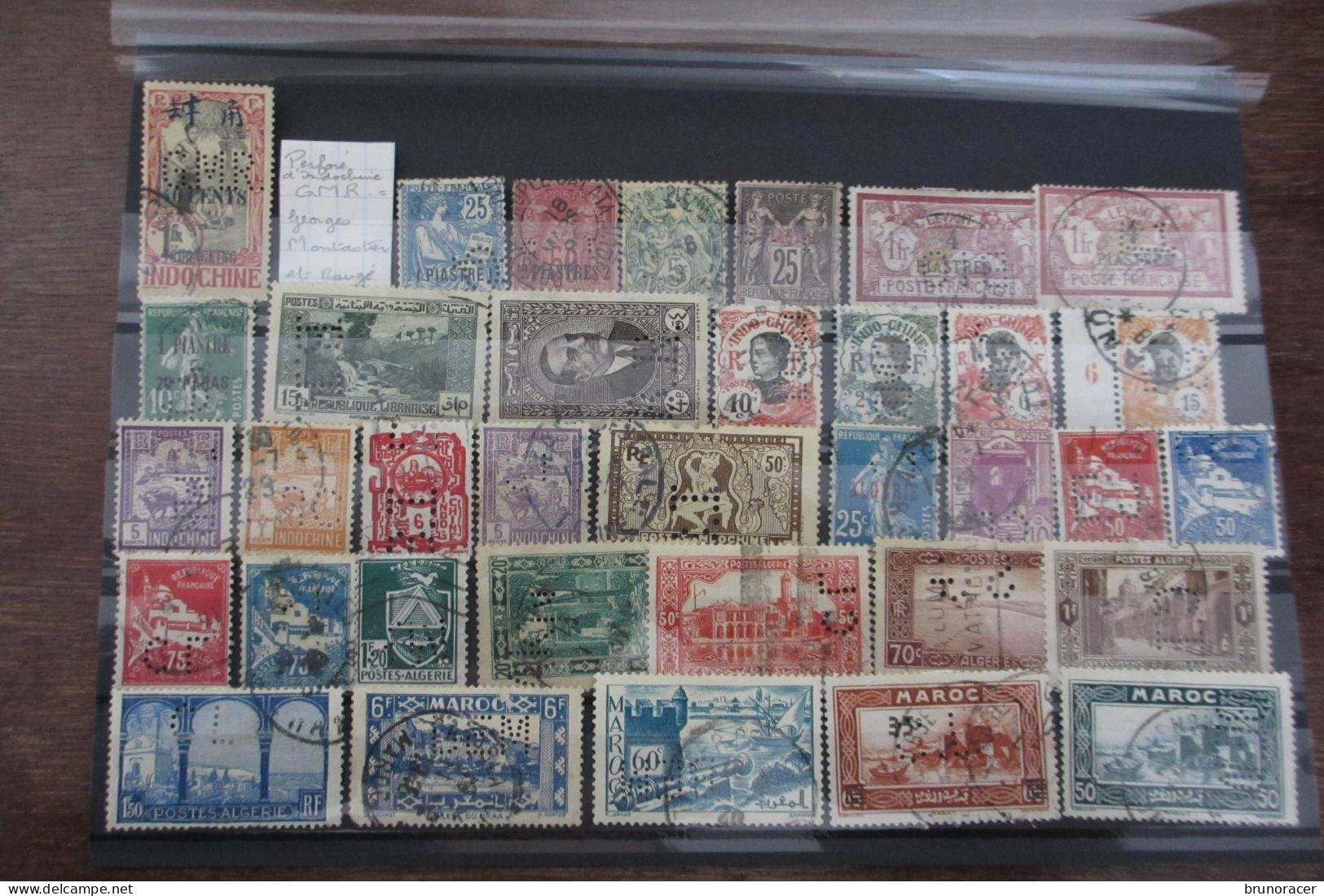 LOT COLONIES + MONACO/SAARE 83 TIMBRES PERFORES OBLITERES + 7 LETTRES AVEC TIMBRES PERFORES DU MAROC VOIR SCANS