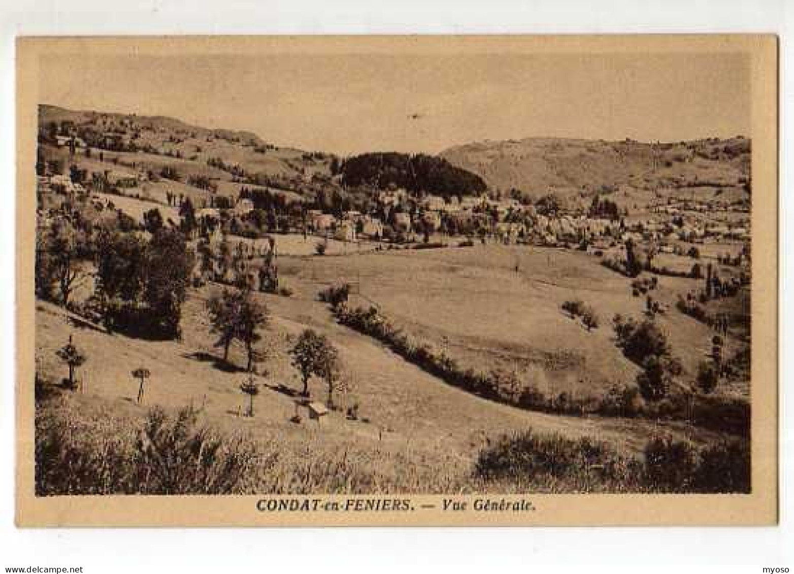 15 CONDAT EN FENIERS Vue Generale - Condat