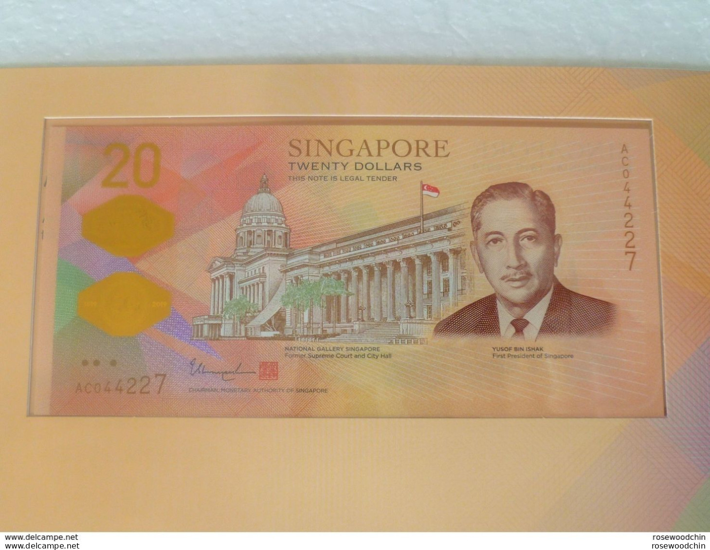 UNC Singapore 2019 Bicenteninal Commerative 20 Dollars Polymer Banknote With Folder - Singapour