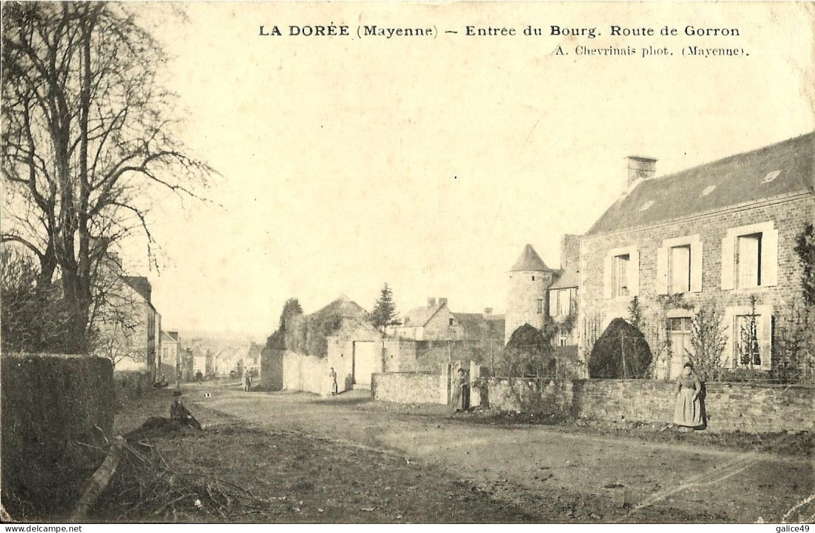 10622 CPA La Dorée - Entrée Du Bourg, Route De Gorron - Gorron