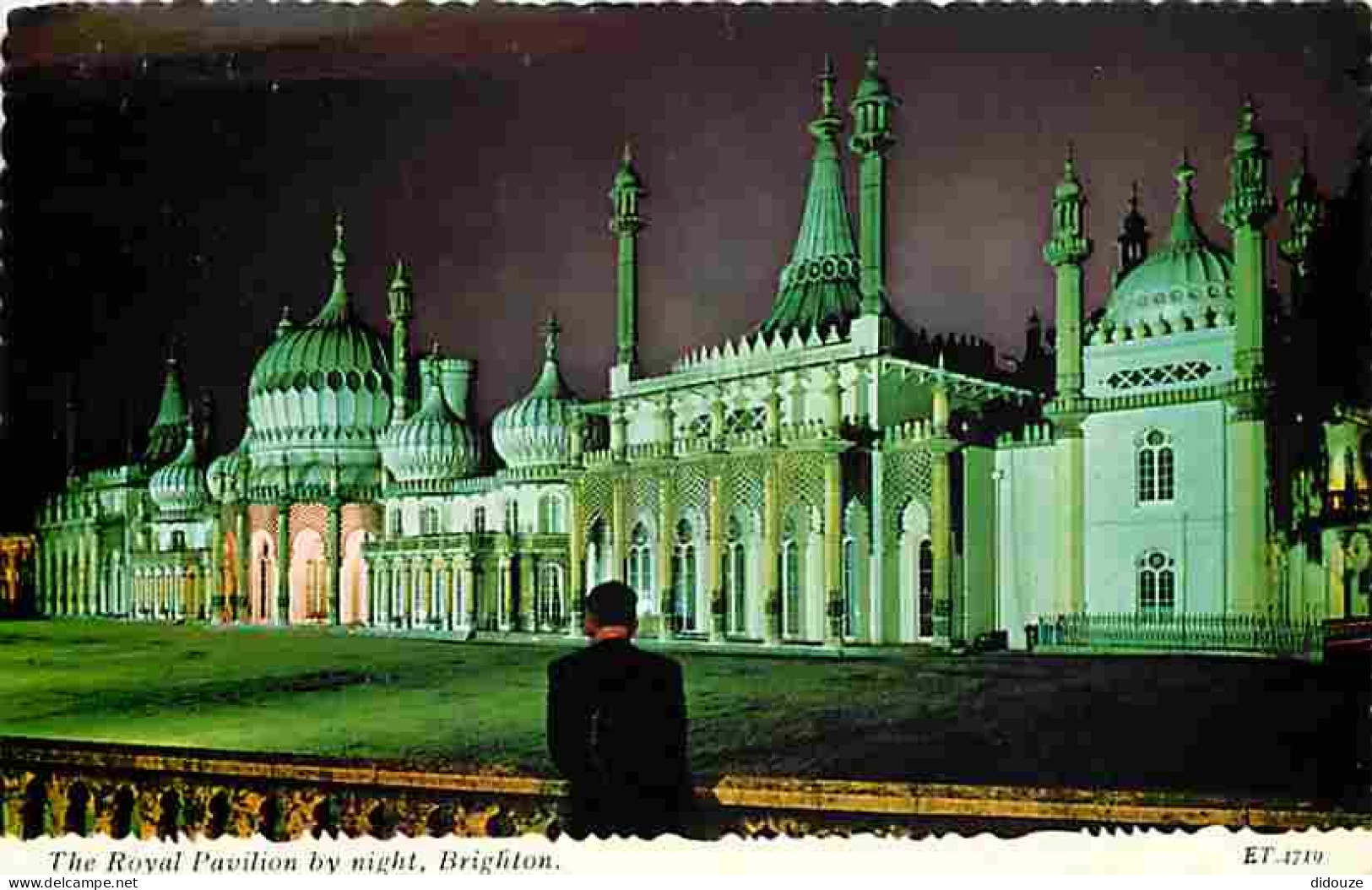 Royaume Uni - Brighton - The Royal Pavilion By Night - CPM - UK - Voir Scans Recto-Verso - Brighton