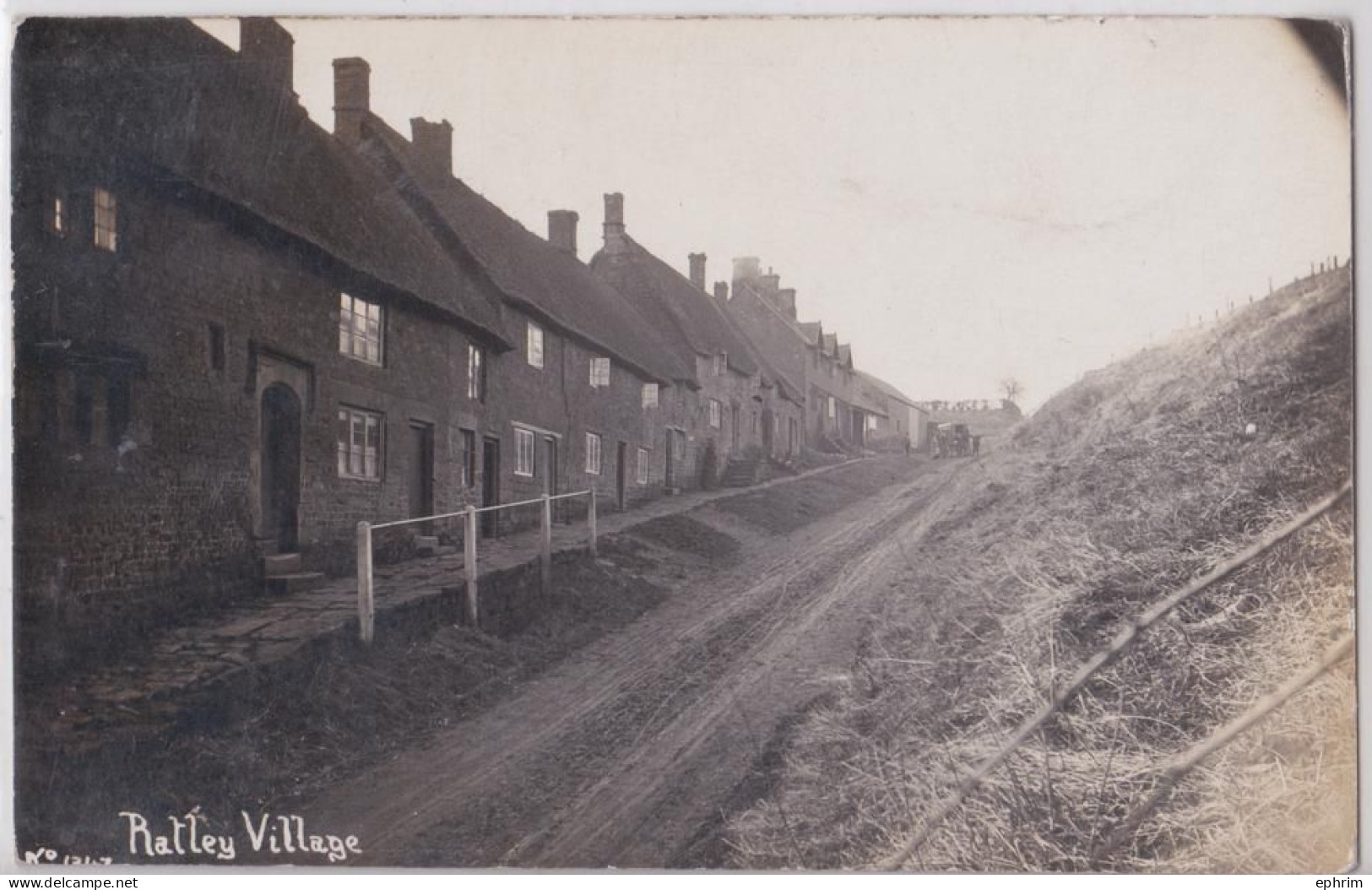 Ratley Village Warwickshire Photo Postcard - Otros & Sin Clasificación