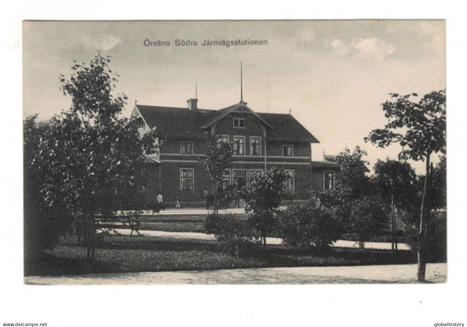 DH1802 - SWEDEN - ÖREBRO S"DRA JÄRNVÄGSSTATIONEN - RAILWAY STATION - Suecia