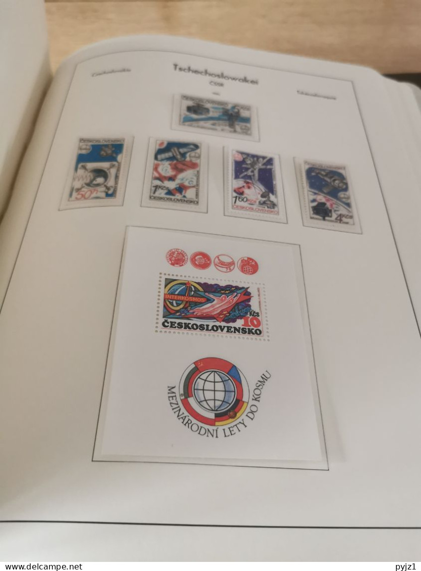 Czechoslovakia 1976-81 MNH in Leuchtturm album