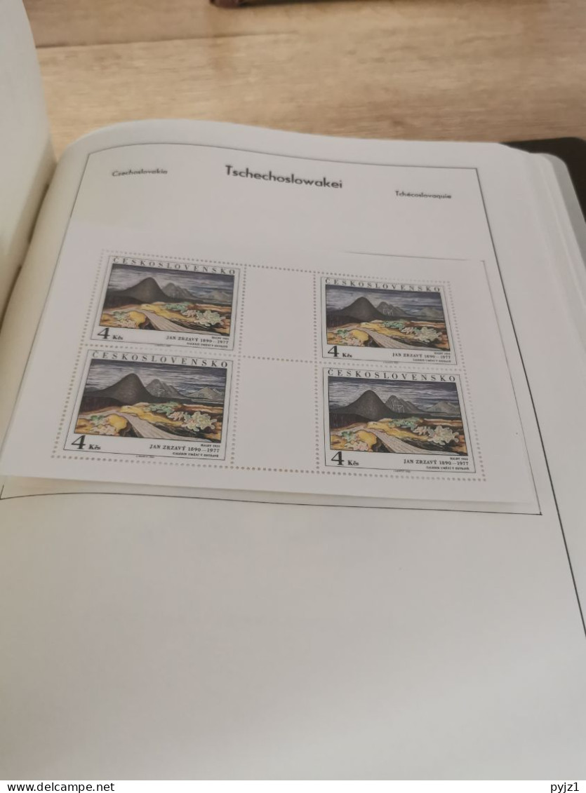 Czechoslovakia 1976-81 MNH in Leuchtturm album