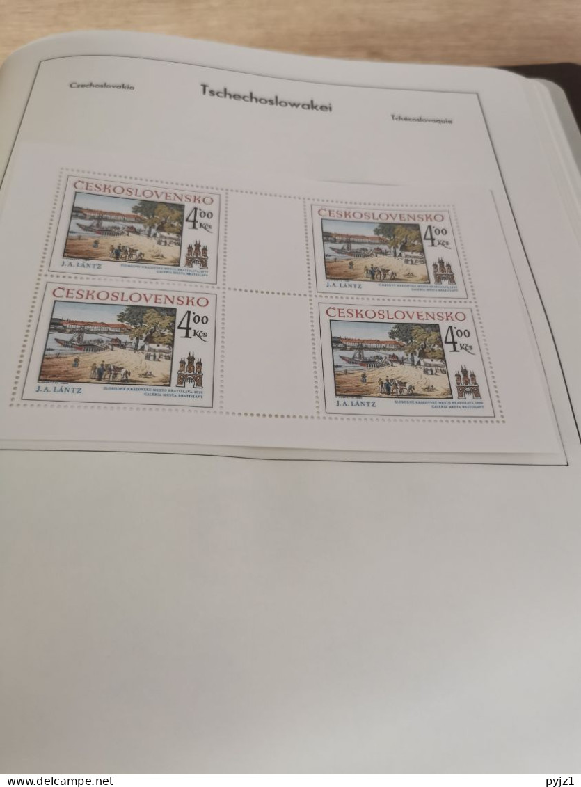 Czechoslovakia 1976-81 MNH in Leuchtturm album