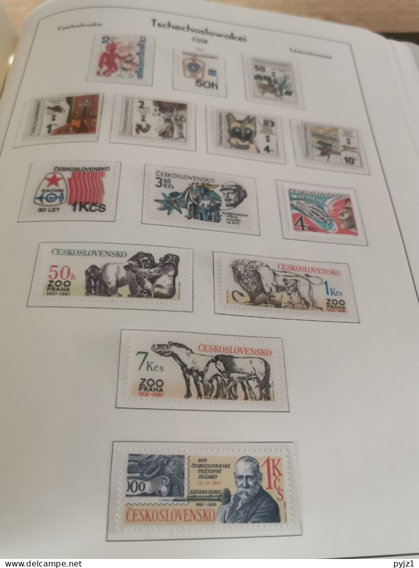 Czechoslovakia 1976-81 MNH in Leuchtturm album