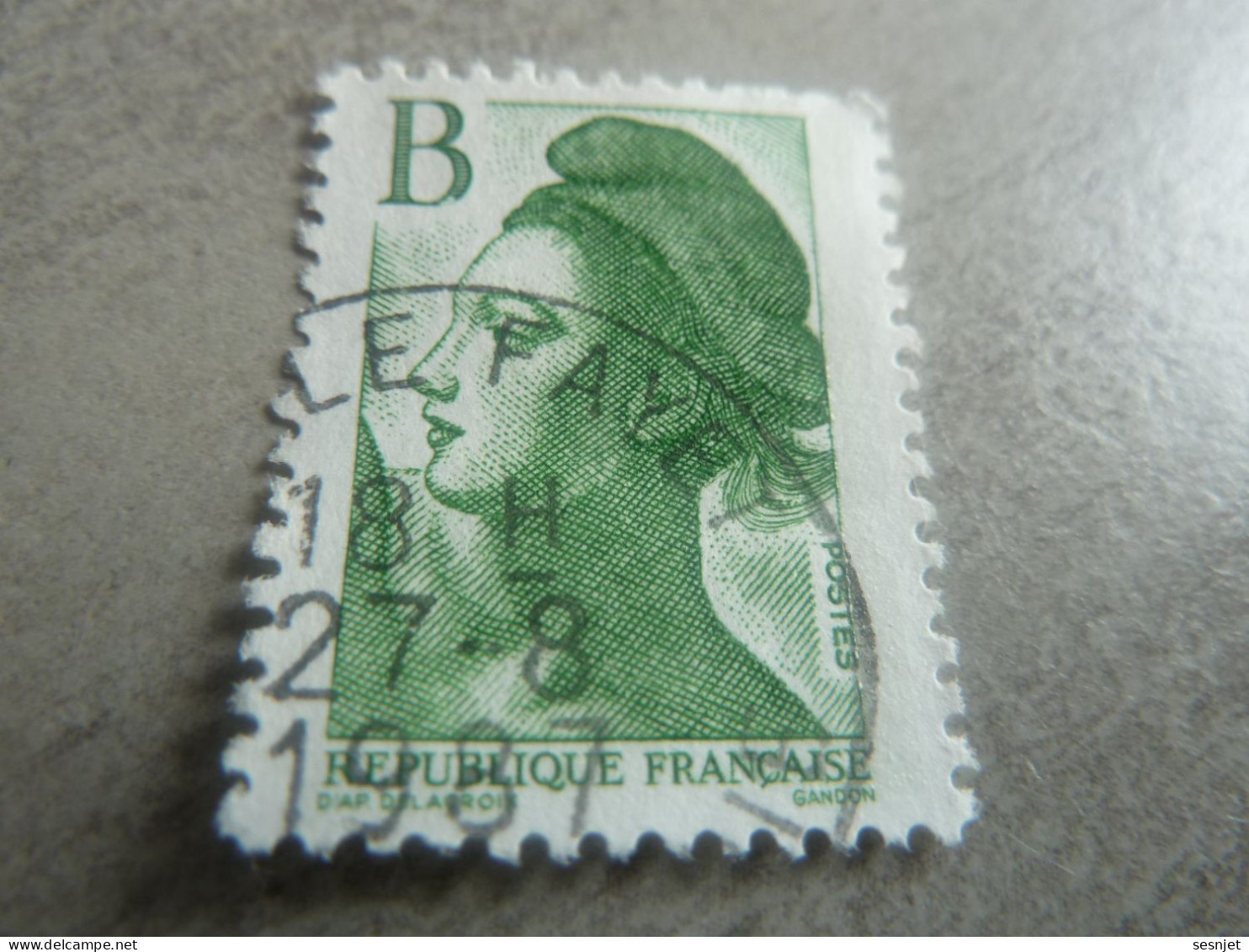 Liberté De Delacroix Avec Lettre B - (2f.) - Yt 2483 - Vert - Oblitéré - Année 1987 - - 1982-1990 Vrijheid Van Gandon