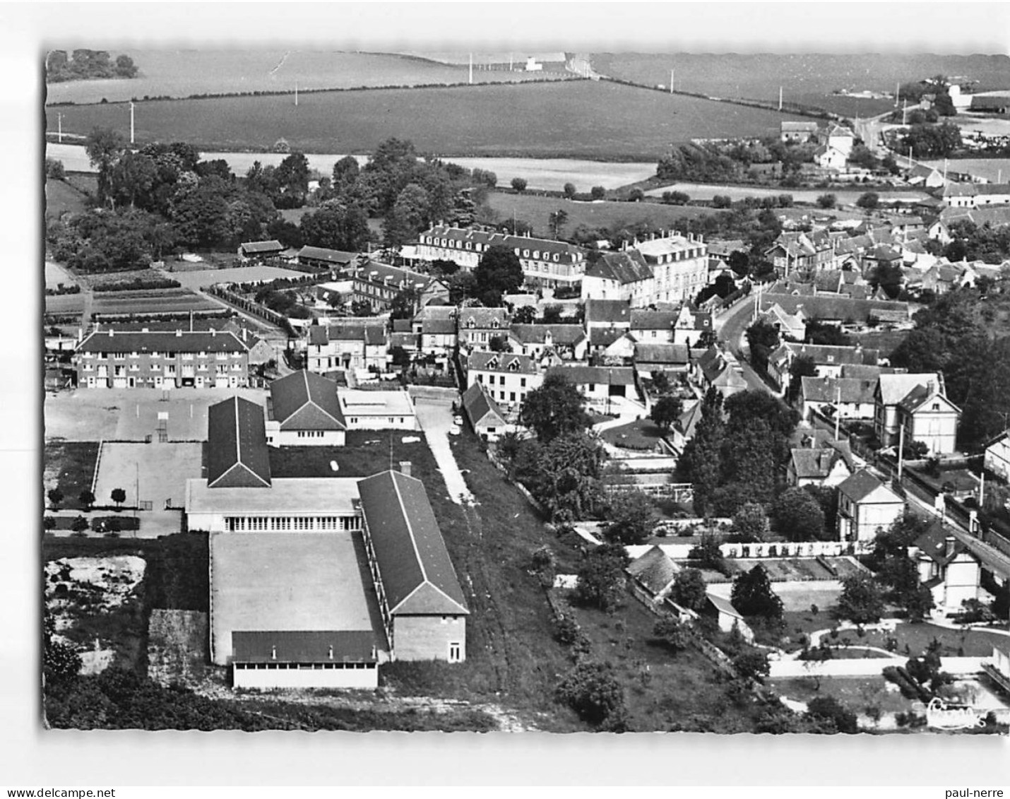 CHAUMONT EN VEXIN : Vue Aérienne, Quartier De Laillerie, La Maison De La Compassion - Très Bon état - Chaumont En Vexin