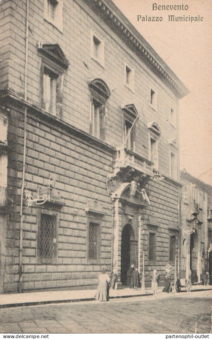 Cartolina - Postcard /  Non Viaggiata /  Benevento -  Palazzo Municipale - Benevento