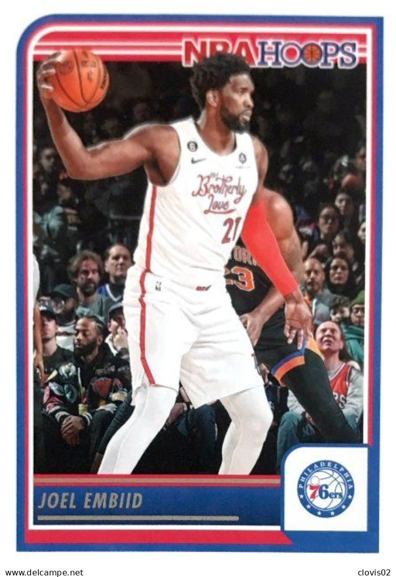 67 Joel Embiid - Philadelphia 76ers - Carte Panini 2023-2024 NBA Hoops Base Cards - Autres & Non Classés