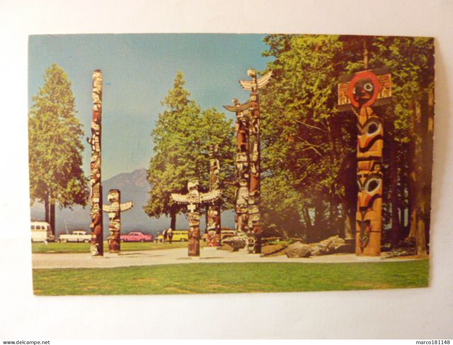 TOTEM POLES, STANLEY PARK - VANCOUVER, B.C. - - Vancouver