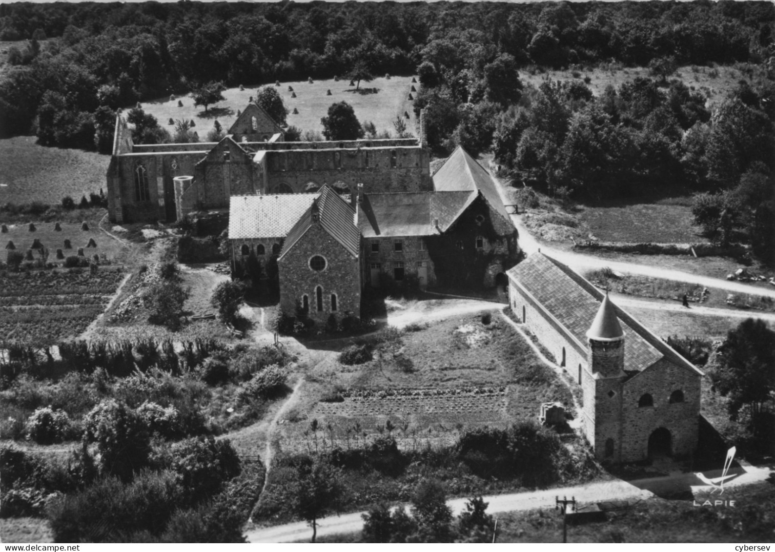 L'Abbaye De BOQUEN En PLENEE-JUGON - CPSM Grand Format - Plénée-Jugon