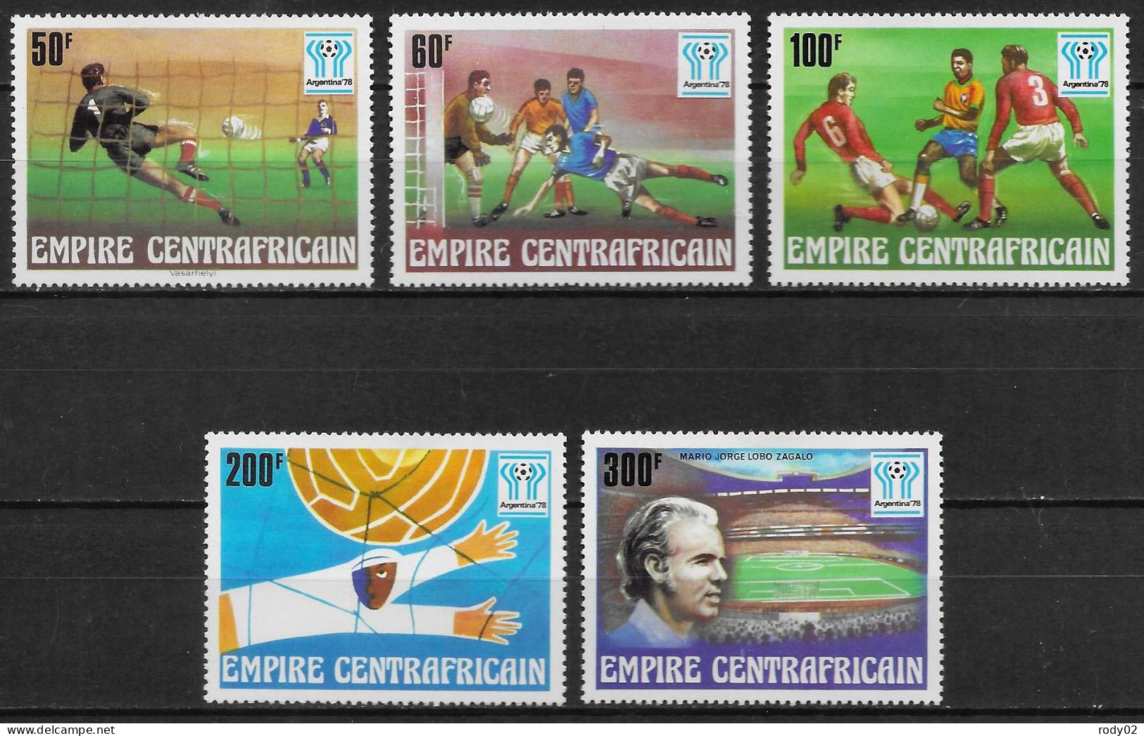 CENTRAFRIQUE - COUPE DU MONDE DE FOOTBALL EN ARGENTINE EN 1978  - N° 315 A 319 ET BF 20 - NEUF** MNH - 1978 – Argentine