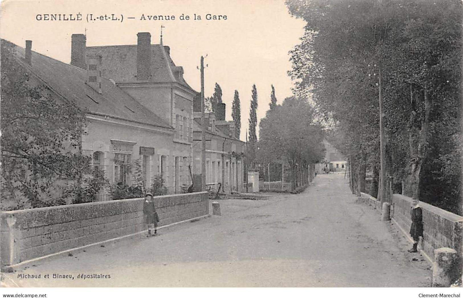 GENILLE - Avenue De La Gare - état - Genillé