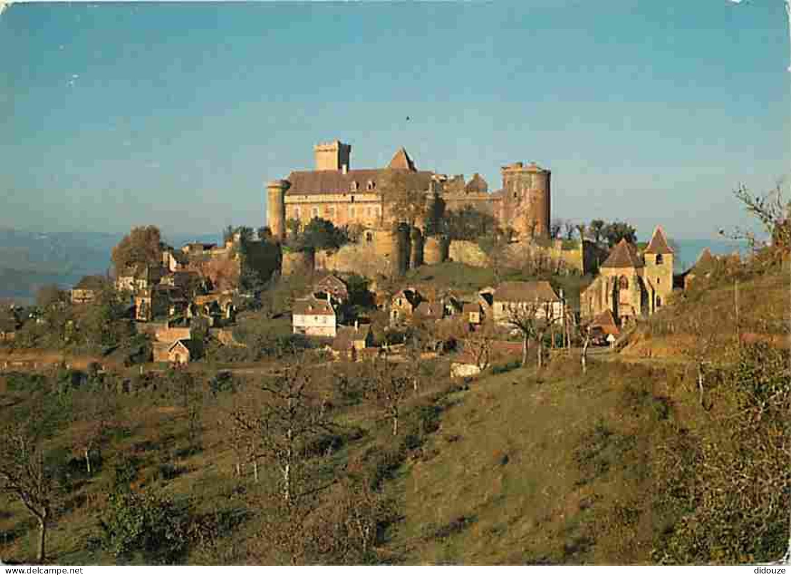 46 - Castelnau-Bretenoux - Le Château - CPM - Voir Scans Recto-Verso - Bretenoux