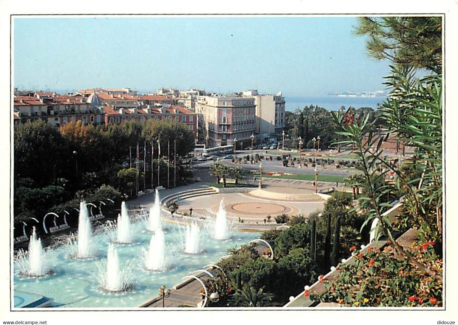 06 - Nice - La Place Masséna - Jets D'eau - CPM - Carte Neuve - Voir Scans Recto-Verso - Piazze