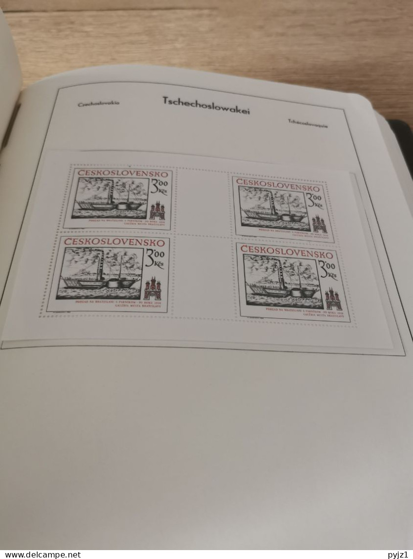 Czechoslovakia 1982-1985 MNH in Leuchtturm album