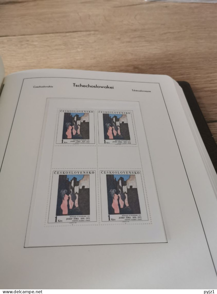 Czechoslovakia 1982-1985 MNH in Leuchtturm album