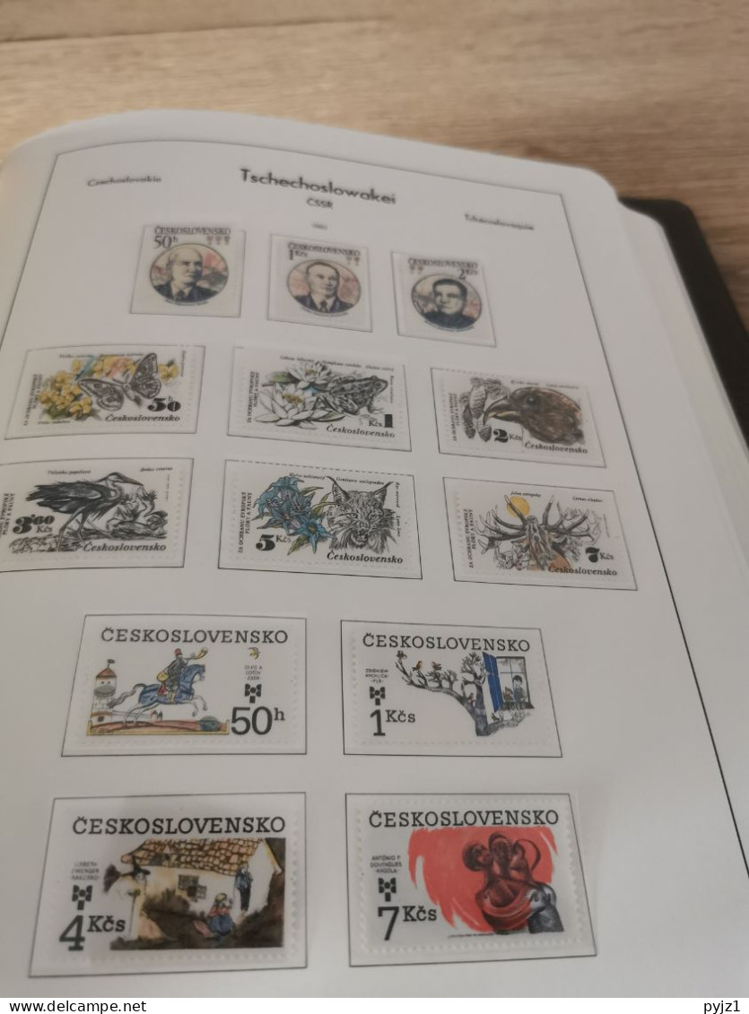 Czechoslovakia 1982-1985 MNH in Leuchtturm album