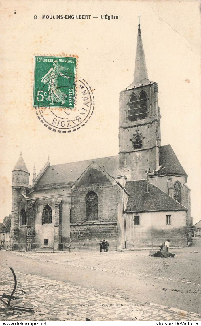 FRANCE - Moulins Engilbert - Vue Générale Sur L'église - Vue à L'extérieure - Carte Postale Ancienne - Moulin Engilbert