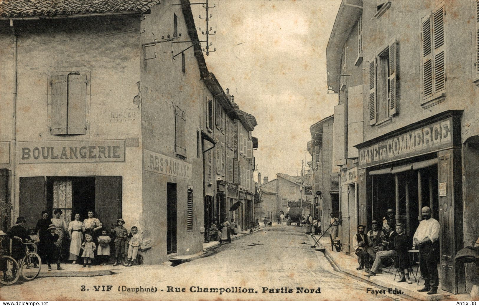 N45 - 38 - VIF - Isère - Rue Champollion - Partie Nord - Vif