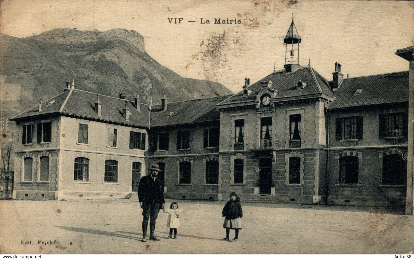 N45 - 38 - VIF - Isère - La Mairie - Vif