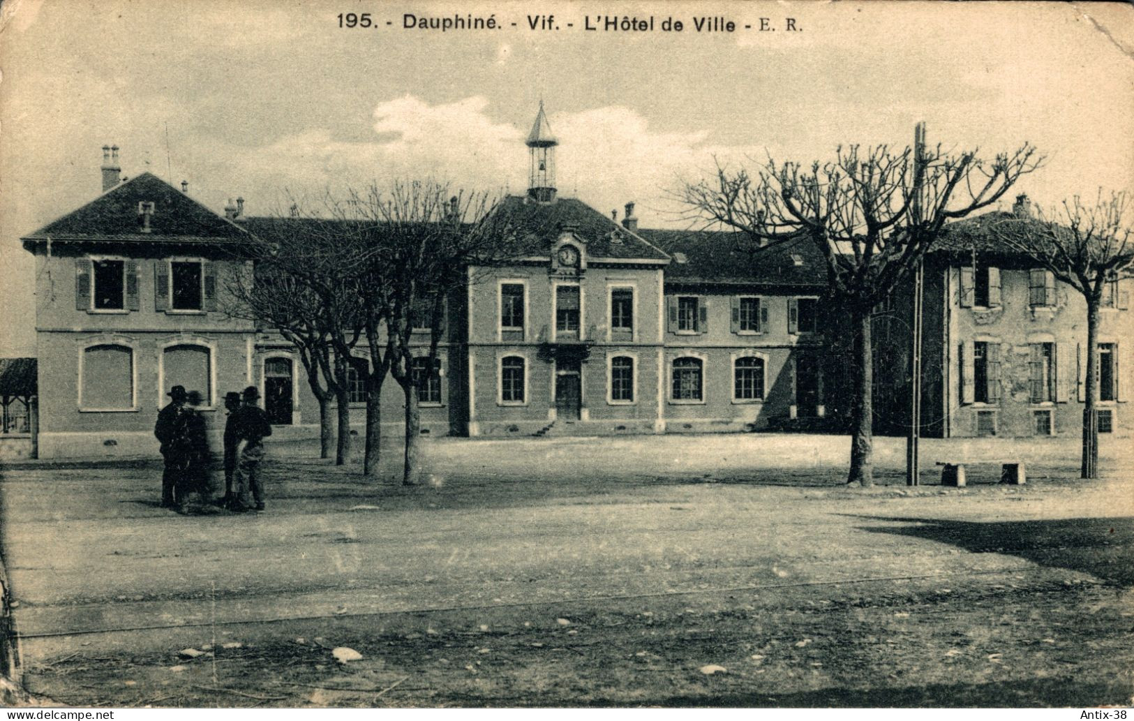 N46 - 38 - VIF - Isère - L'Hôtel De Ville - Vif