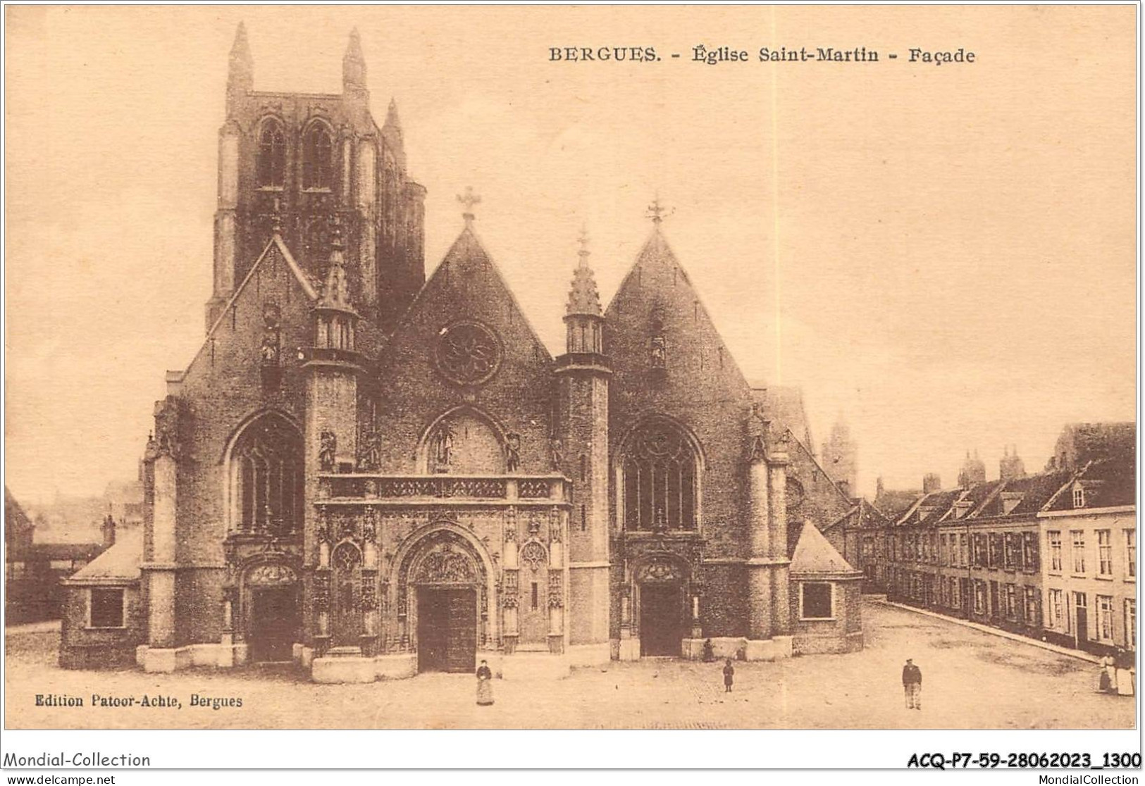 ACQP7-59-0656 - BERGUES - église Saint-martin Façade - Bergues