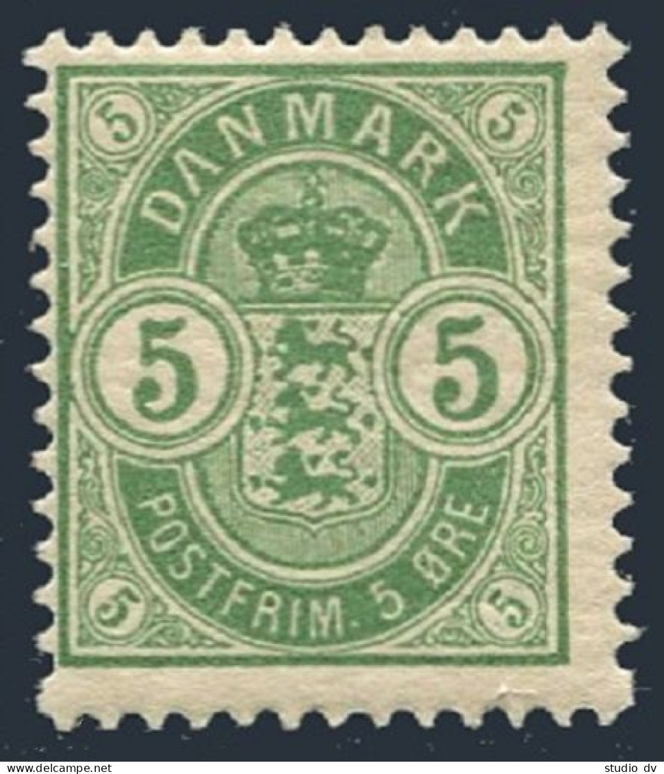 Denmark 43, Hinged. Michel 34ZB. Definitive Arms, 1895. - Unused Stamps