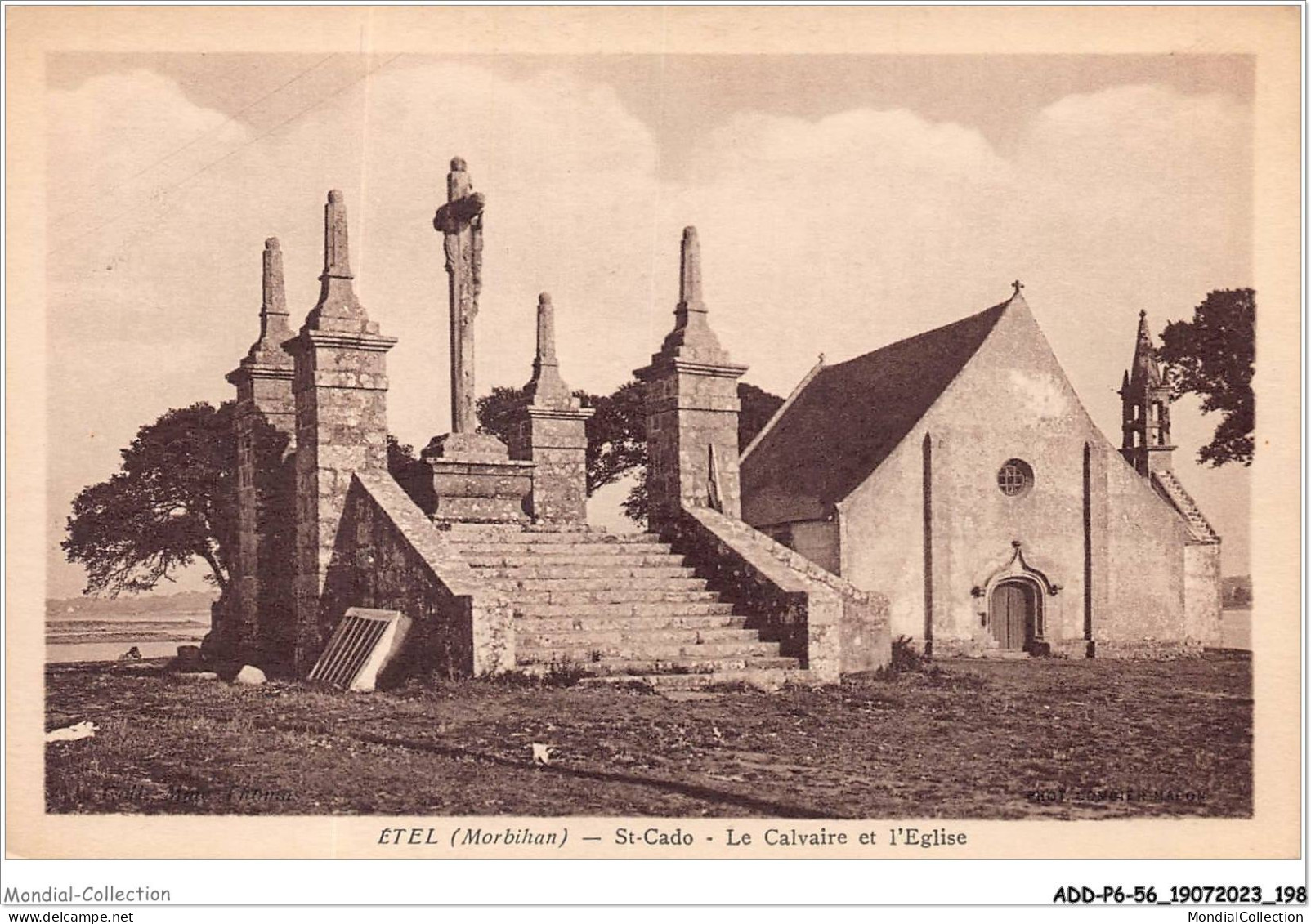 ADDP6-56-0567 - ETEL - St Cado - Le Calvaire Et L'église - Etel