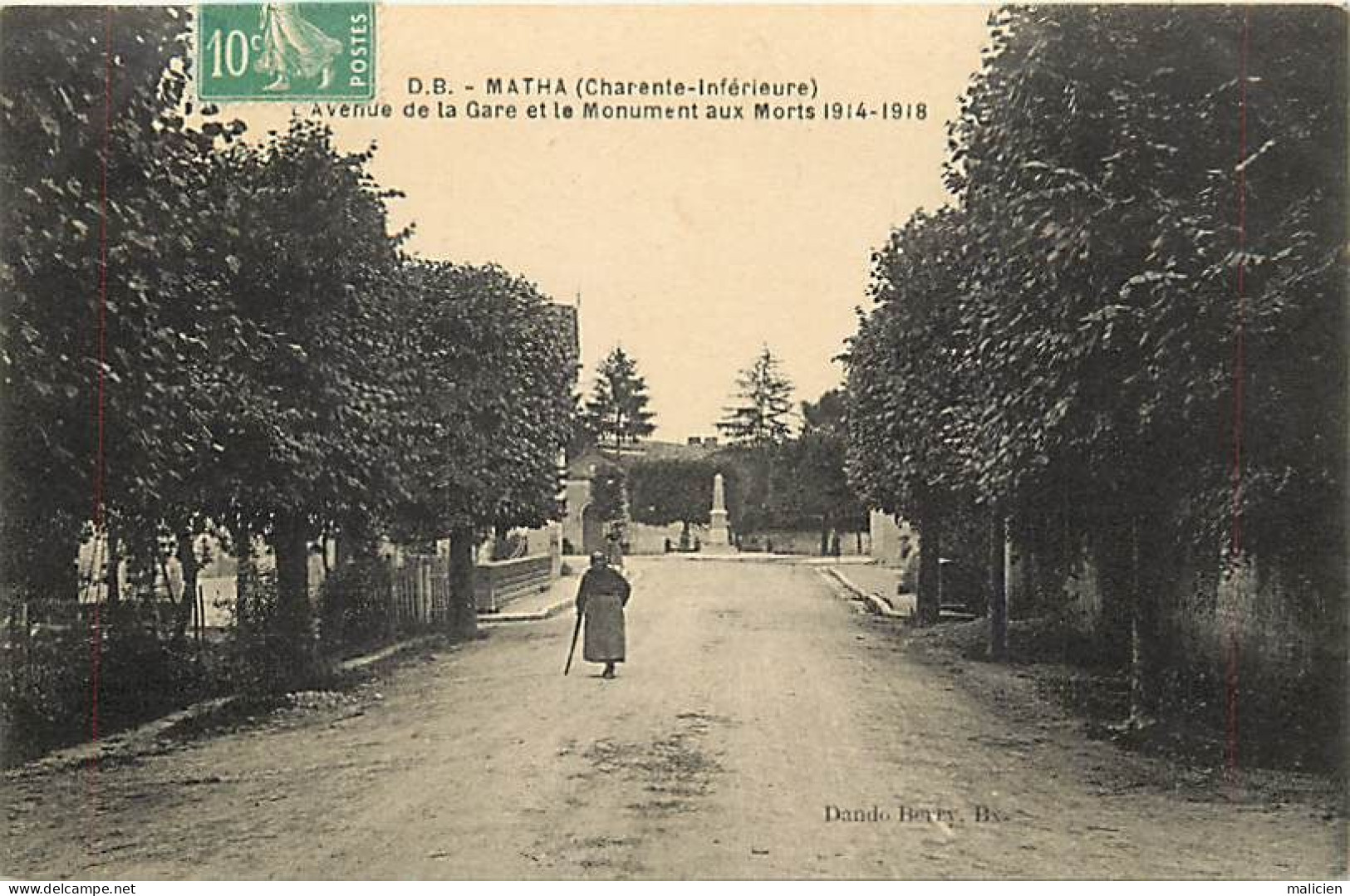 - Charente Maritime -ref-J376- Matha - Avenue De La Gare Et Monument Aux Morts 1914-18 - - Matha